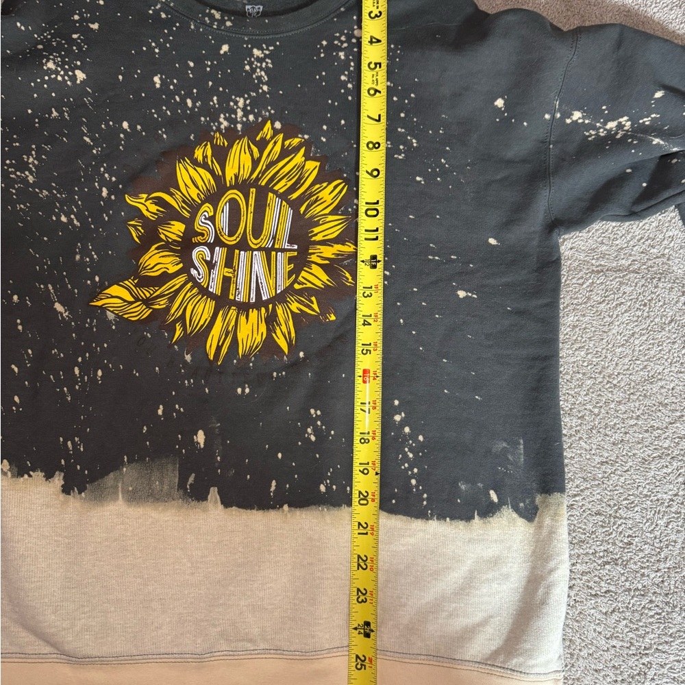 Southern Bliss BLEACHED SWEATSHIRT SOULSHINE Size L - Picture 9 of 9